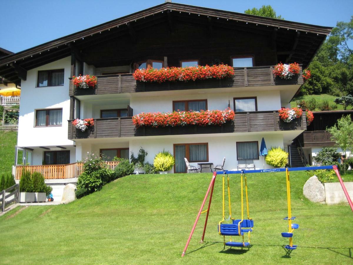 Appartements Bachler Brixen im Thale Esterno foto