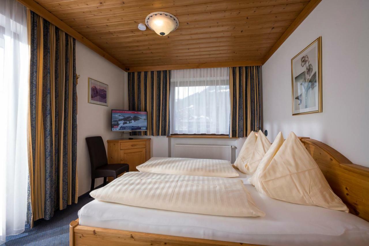 Appartements Bachler Brixen im Thale Esterno foto