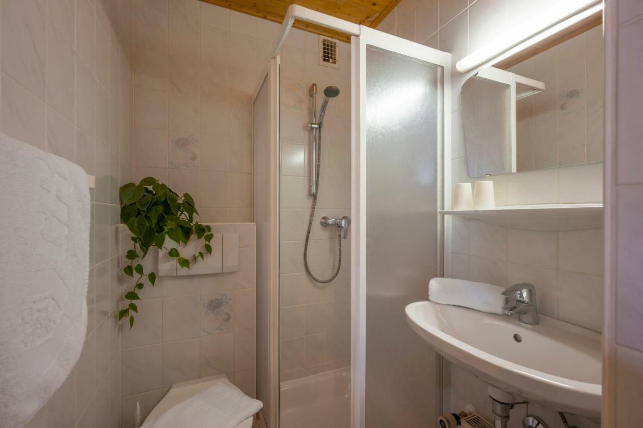 Appartements Bachler Brixen im Thale Esterno foto